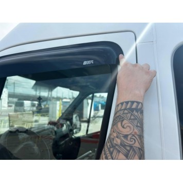 Дефлекторы окон Renault Master 2010 + накладные (DEFL) Q2-2